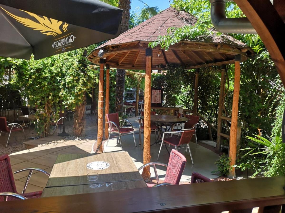Atipyc Hotel Marssac-sur-Tarn Esterno foto